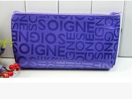 Mor Kozmetik Çantası